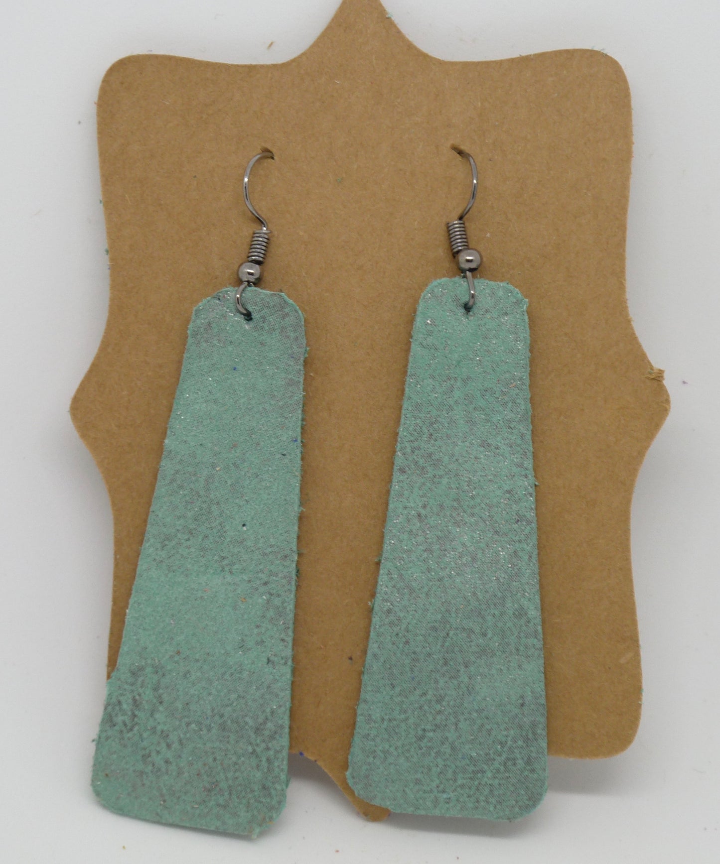 Rounded Pyramid Bar Leather Earrings